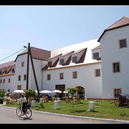 Rittergut Droeschkau Hotel Droschkau Kültér fotó